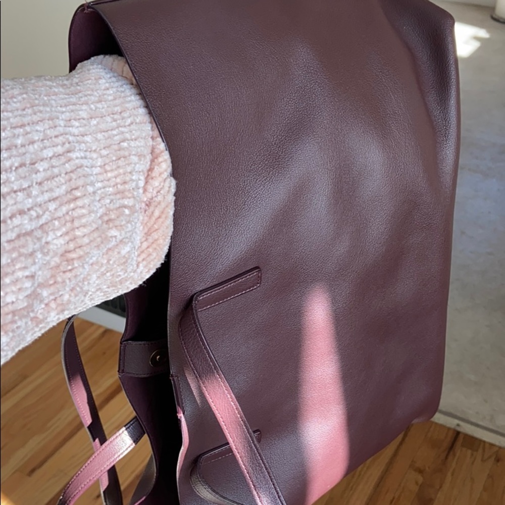 Authentic YSL Tote - Picture 16 of 17